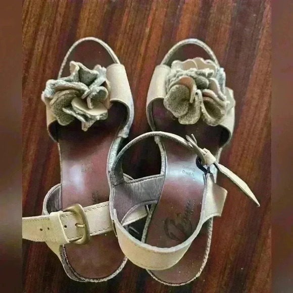 Bata Tan Leather Ankle Strap Linen covered Platform Wedge Sandal Size EU 36 US 6 - Picture 3 of 9